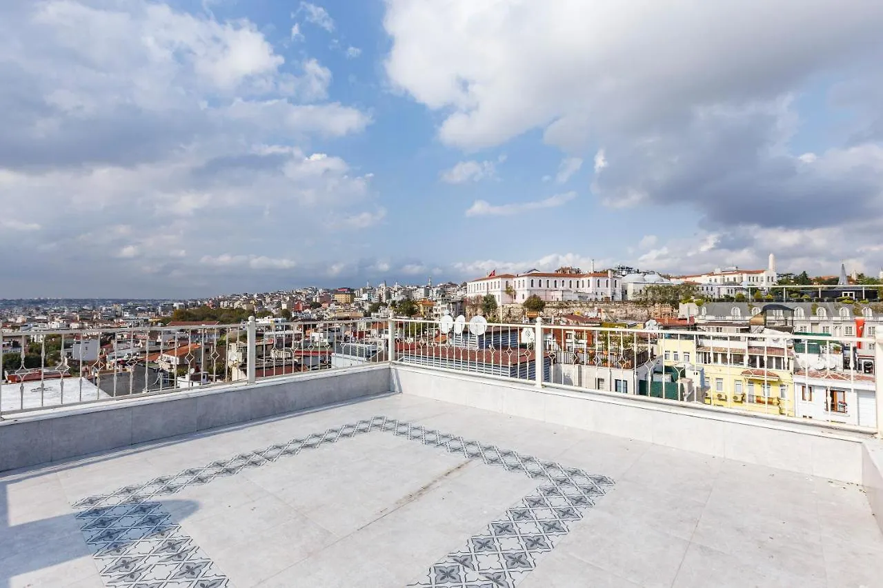 Menar Hotel&Suites -Old City Sultanahmet Istambul 3*,