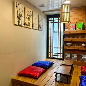 ホステル アートラベル ミョンドン 